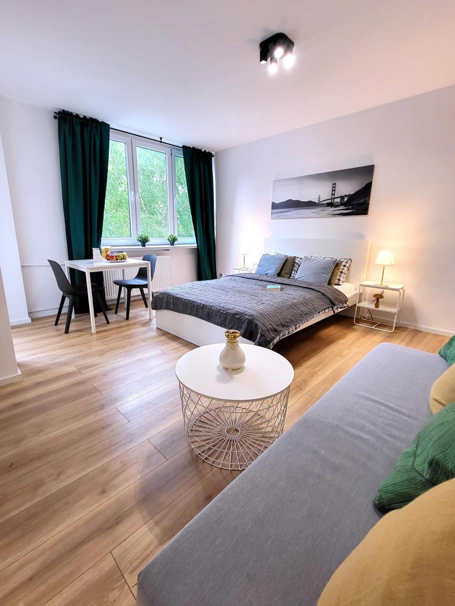 Enjoy! Srodmiescie Nowogrodzka Apartment วอร์ซอ ภายนอก รูปภาพ